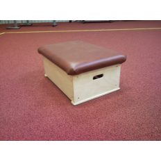 Tornazsamoly-retegelt-lemezbol-mubor-boritassal