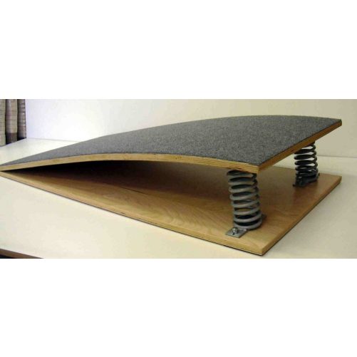 Dobbanto-iskolai-filc-boritassal-femrugoval